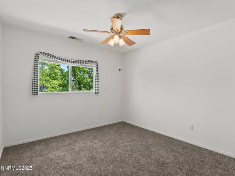 207 Poppy Hills, Fernley, Nevada 89408, 3 Bedrooms Bedrooms, ,3 BathroomsBathrooms,Residential,Residential,Poppy Hills,250050787