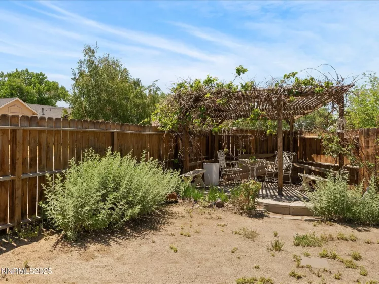 207 Poppy Hills, Fernley, Nevada 89408, 3 Bedrooms Bedrooms, ,3 BathroomsBathrooms,Residential,Residential,Poppy Hills,250050787