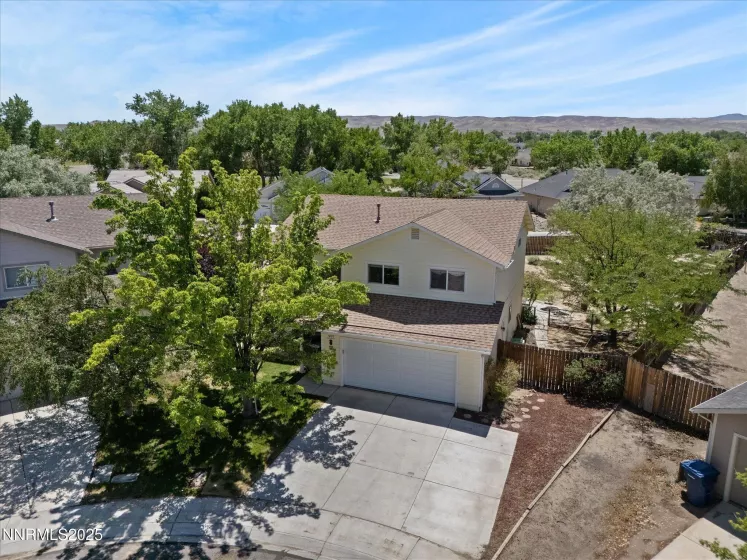 207 Poppy Hills, Fernley, Nevada 89408, 3 Bedrooms Bedrooms, ,3 BathroomsBathrooms,Residential,Residential,Poppy Hills,250050787