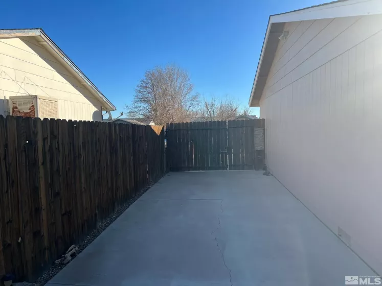 553 Yellow Jacket, Dayton, Nevada 89403, 4 Bedrooms Bedrooms, ,2 BathroomsBathrooms,Residential,Residential,Yellow Jacket,250000070