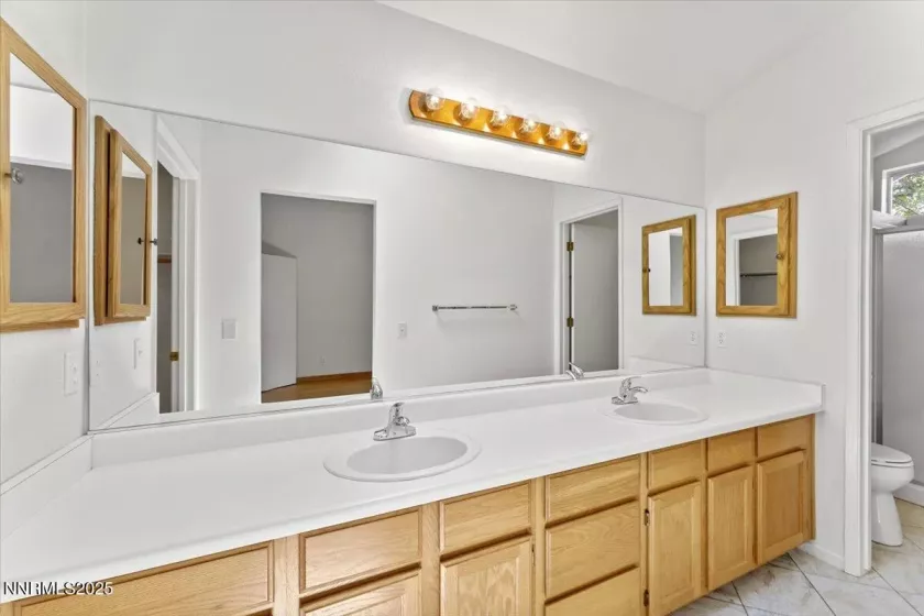 1762 Fox Glove, Minden, Nevada 89423, 3 Bedrooms Bedrooms, ,2 BathroomsBathrooms,Residential,Residential,Fox Glove,250050793
