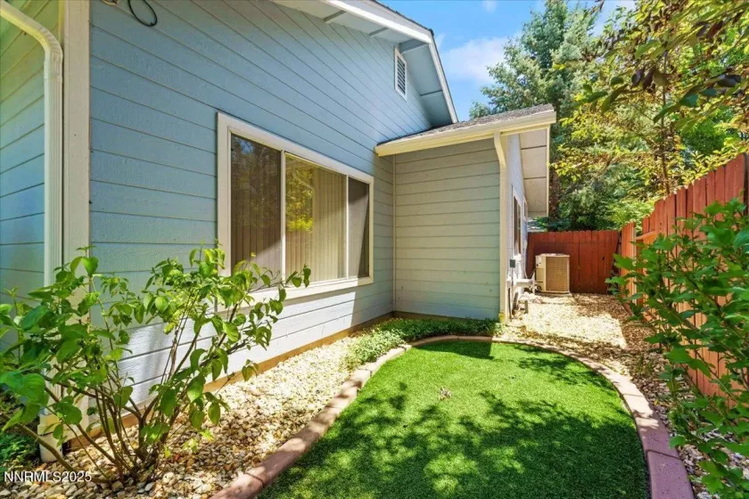 1762 Fox Glove, Minden, Nevada 89423, 3 Bedrooms Bedrooms, ,2 BathroomsBathrooms,Residential,Residential,Fox Glove,250050793