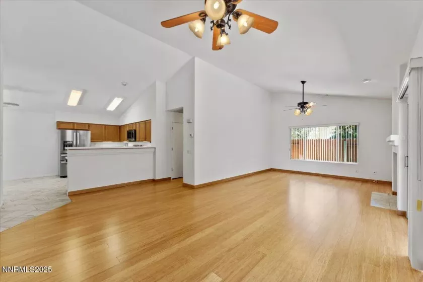 1762 Fox Glove, Minden, Nevada 89423, 3 Bedrooms Bedrooms, ,2 BathroomsBathrooms,Residential,Residential,Fox Glove,250050793