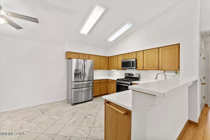 1762 Fox Glove, Minden, Nevada 89423, 3 Bedrooms Bedrooms, ,2 BathroomsBathrooms,Residential,Residential,Fox Glove,250050793