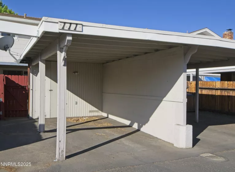 111 Smithridge, Reno, Nevada 89502, 2 Bedrooms Bedrooms, ,2 BathroomsBathrooms,Residential Lease,Manufactured,Smithridge,250050795