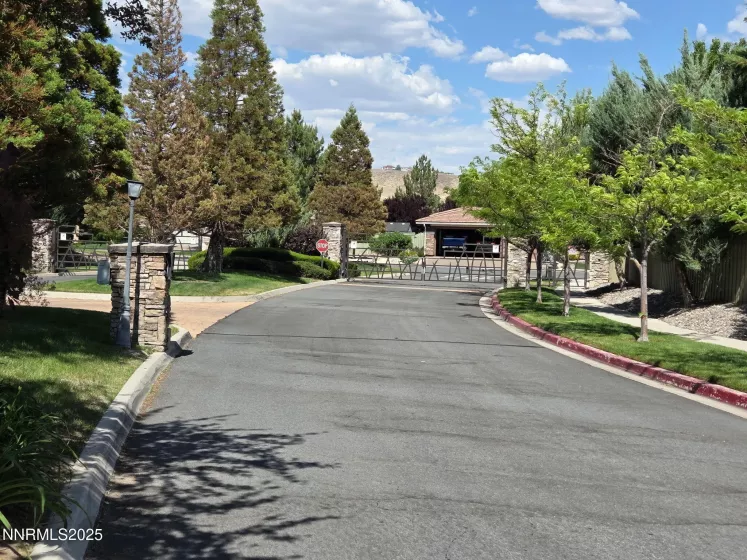 1388 Lambrays, Sparks, Nevada 89436, 4 Bedrooms Bedrooms, ,3 BathroomsBathrooms,Residential,Residential,Lambrays,250050797