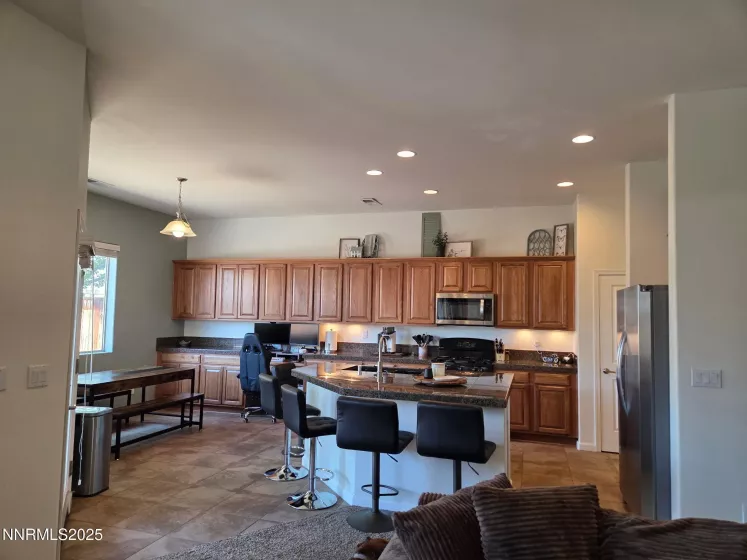 1388 Lambrays, Sparks, Nevada 89436, 4 Bedrooms Bedrooms, ,3 BathroomsBathrooms,Residential,Residential,Lambrays,250050797