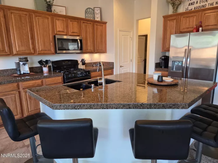 1388 Lambrays, Sparks, Nevada 89436, 4 Bedrooms Bedrooms, ,3 BathroomsBathrooms,Residential,Residential,Lambrays,250050797