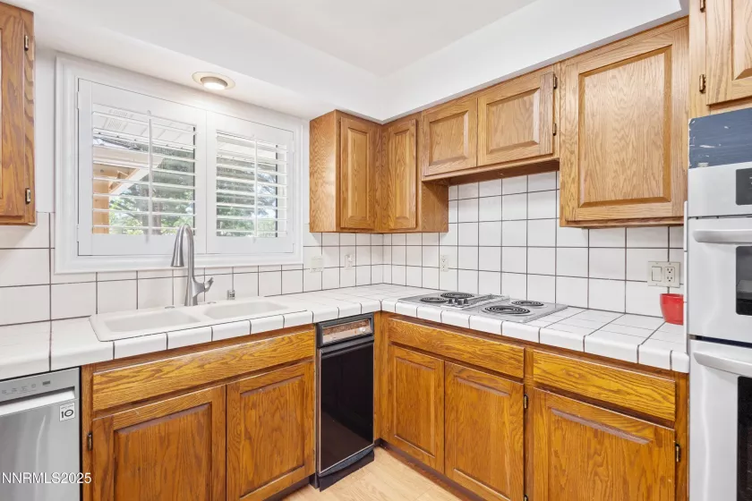 2196 Pebble Beach, Reno, Nevada 89502, 3 Bedrooms Bedrooms, ,2 BathroomsBathrooms,Residential,Residential,Pebble Beach,250050800