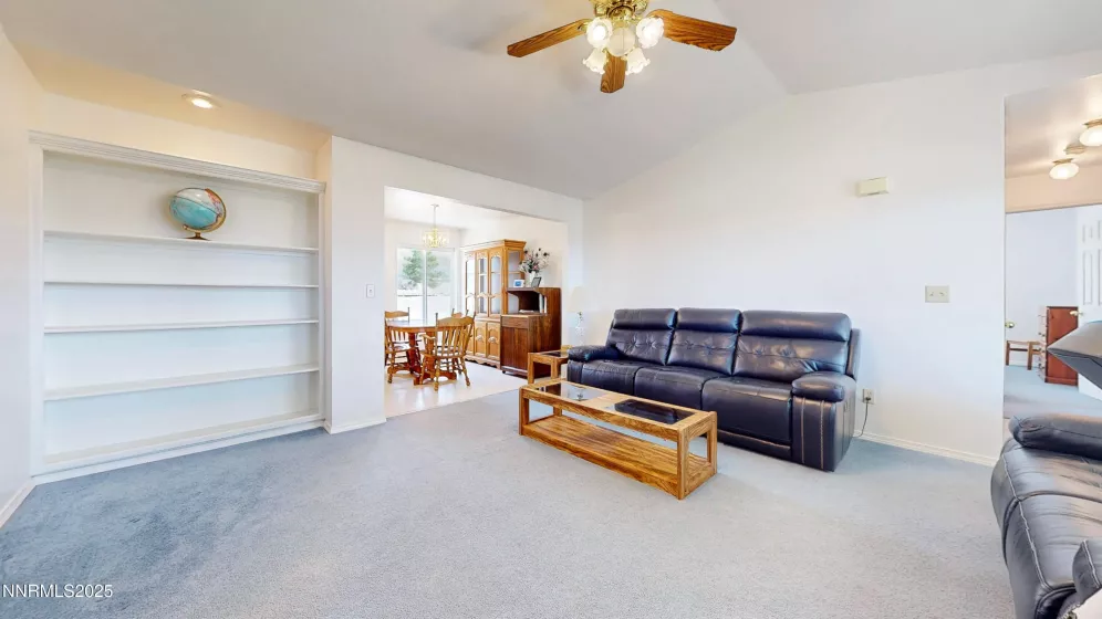 10045 Reins, Winnemucca, Nevada 89445, 3 Bedrooms Bedrooms, ,2 BathroomsBathrooms,Residential,Residential,Reins,250050802
