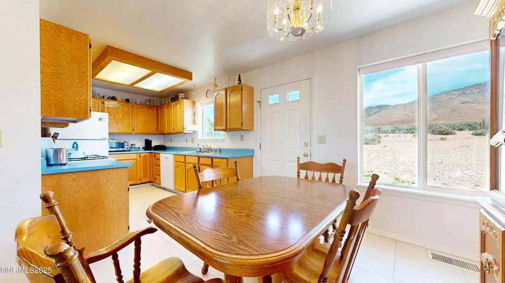 10045 Reins, Winnemucca, Nevada 89445, 3 Bedrooms Bedrooms, ,2 BathroomsBathrooms,Residential,Residential,Reins,250050802