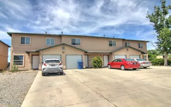 643 Leslie, Fallon, Nevada 89406, ,Residential Income,Residential,Leslie,250050816