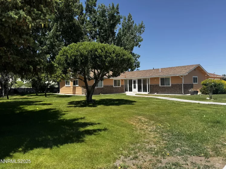 34 Poplar, Yerington, Nevada 89447, 3 Bedrooms Bedrooms, ,3 BathroomsBathrooms,Residential,Residential,Poplar,250050815
