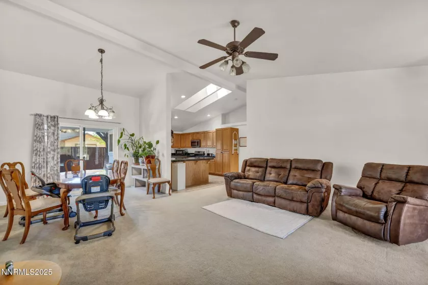 753 Divot, Fernley, Nevada 89408, 4 Bedrooms Bedrooms, ,4 BathroomsBathrooms,Residential,Residential,Divot,250050818