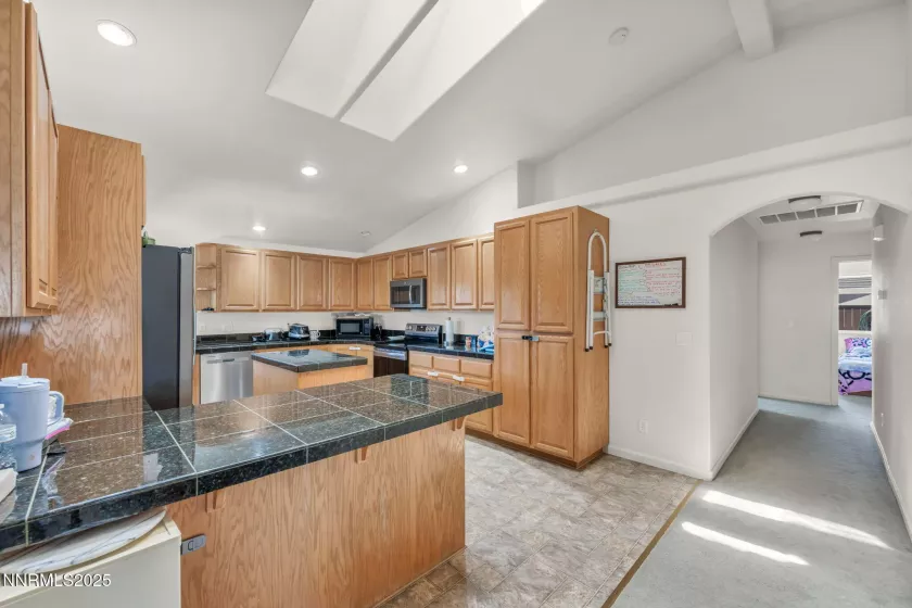 753 Divot, Fernley, Nevada 89408, 4 Bedrooms Bedrooms, ,4 BathroomsBathrooms,Residential,Residential,Divot,250050818