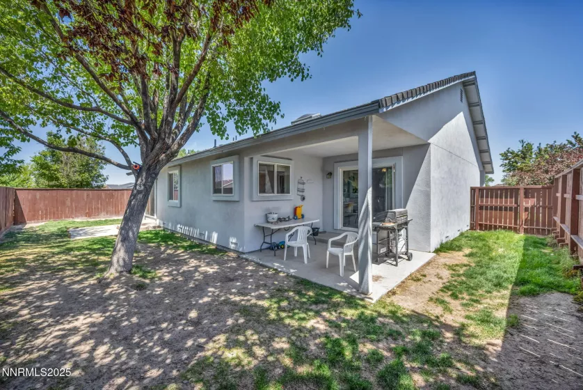 753 Divot, Fernley, Nevada 89408, 4 Bedrooms Bedrooms, ,4 BathroomsBathrooms,Residential,Residential,Divot,250050818