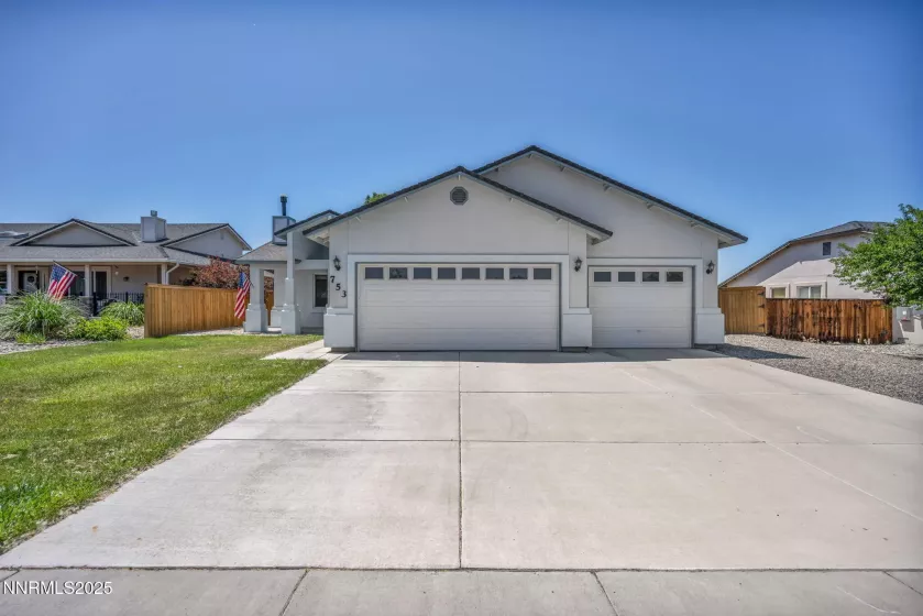 753 Divot, Fernley, Nevada 89408, 4 Bedrooms Bedrooms, ,4 BathroomsBathrooms,Residential,Residential,Divot,250050818