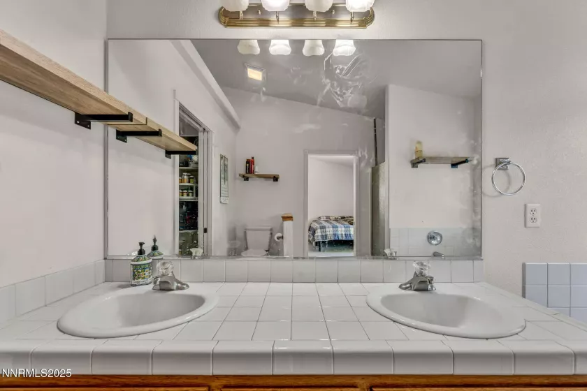 753 Divot, Fernley, Nevada 89408, 4 Bedrooms Bedrooms, ,4 BathroomsBathrooms,Residential,Residential,Divot,250050818