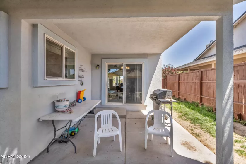 753 Divot, Fernley, Nevada 89408, 4 Bedrooms Bedrooms, ,4 BathroomsBathrooms,Residential,Residential,Divot,250050818