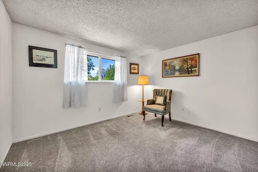 4225 Mira Loma, Reno, Nevada 89502, 3 Bedrooms Bedrooms, ,2 BathroomsBathrooms,Residential,Residential,Mira Loma,250050817