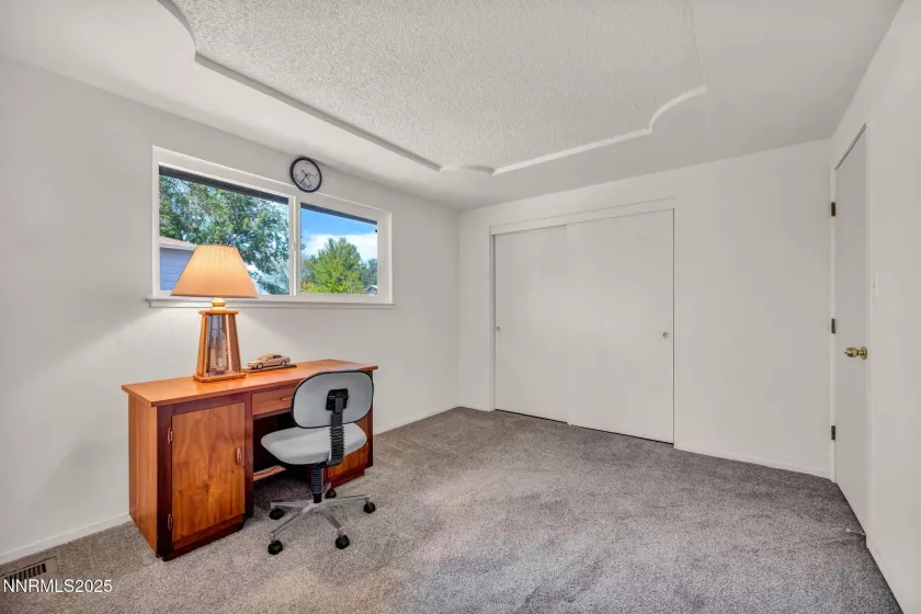 4225 Mira Loma, Reno, Nevada 89502, 3 Bedrooms Bedrooms, ,2 BathroomsBathrooms,Residential,Residential,Mira Loma,250050817