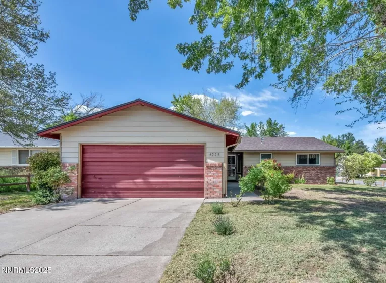 4225 Mira Loma, Reno, Nevada 89502, 3 Bedrooms Bedrooms, ,2 BathroomsBathrooms,Residential,Residential,Mira Loma,250050817
