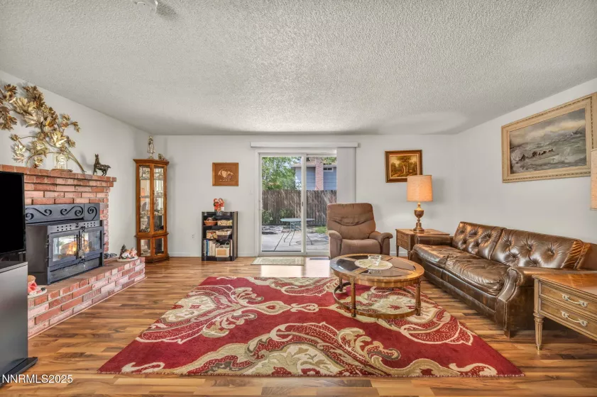 4225 Mira Loma, Reno, Nevada 89502, 3 Bedrooms Bedrooms, ,2 BathroomsBathrooms,Residential,Residential,Mira Loma,250050817