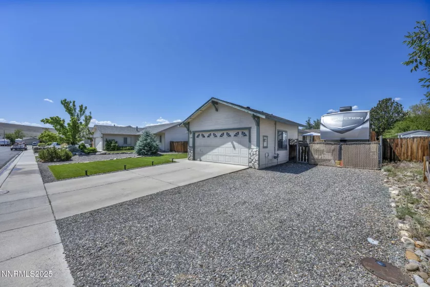 1416 Sally, Gardnerville, Nevada 89460, 3 Bedrooms Bedrooms, ,2 BathroomsBathrooms,Residential,Residential,Sally,250050826