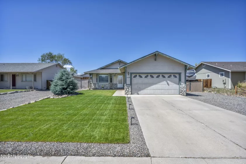 1416 Sally, Gardnerville, Nevada 89460, 3 Bedrooms Bedrooms, ,2 BathroomsBathrooms,Residential,Residential,Sally,250050826