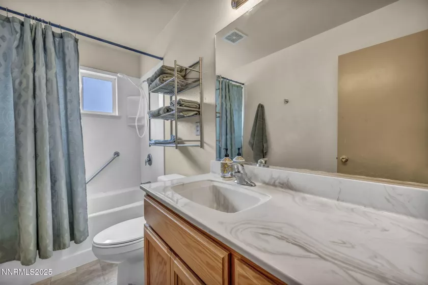 1041 Roberta, Fallon, Nevada 89406, 3 Bedrooms Bedrooms, ,2 BathroomsBathrooms,Residential,Residential,Roberta,250050825