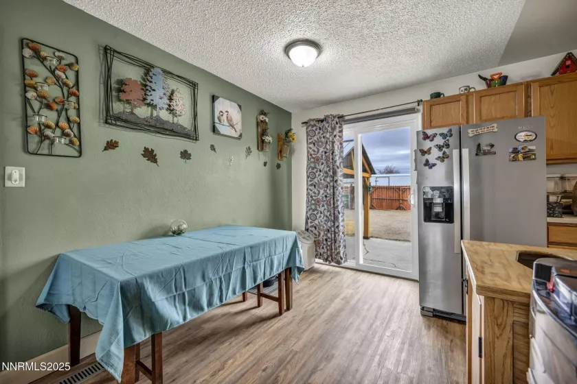 1041 Roberta, Fallon, Nevada 89406, 3 Bedrooms Bedrooms, ,2 BathroomsBathrooms,Residential,Residential,Roberta,250050825