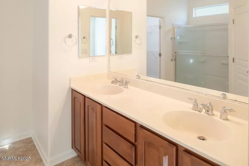 9121 Quilberry, Reno, Nevada 89523, 2 Bedrooms Bedrooms, ,2 BathroomsBathrooms,Residential,Residential,Quilberry,250050822