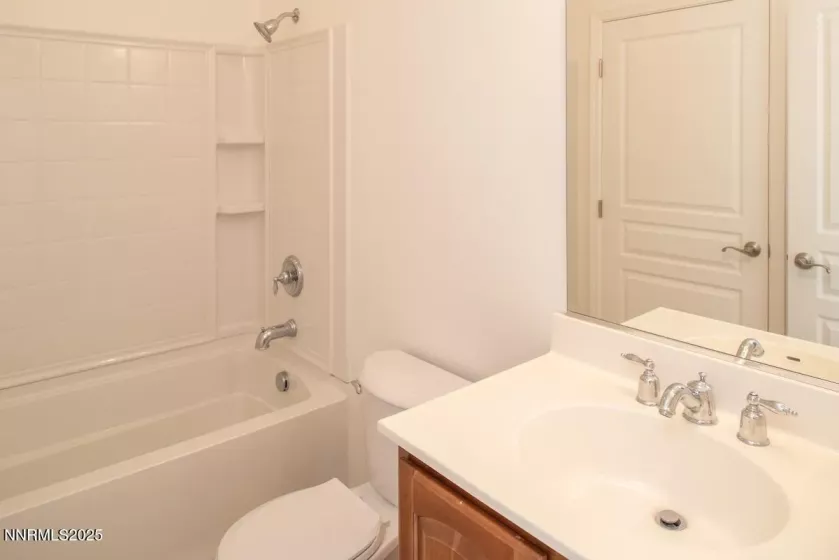 9121 Quilberry, Reno, Nevada 89523, 2 Bedrooms Bedrooms, ,2 BathroomsBathrooms,Residential,Residential,Quilberry,250050822