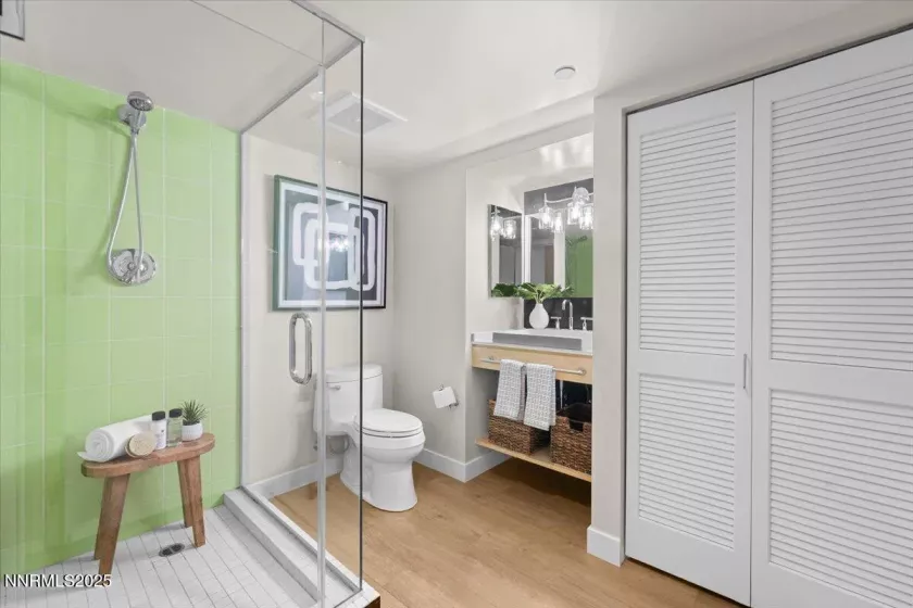 255 Sierra, Reno, Nevada 89501, 1 Bedroom Bedrooms, ,1 BathroomBathrooms,Residential,Residential,Sierra,250050820