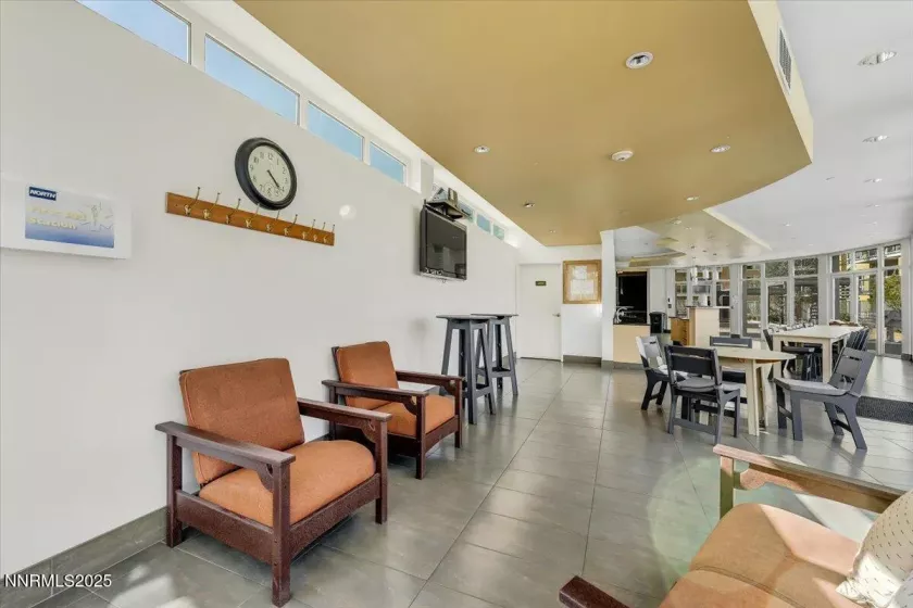 255 Sierra, Reno, Nevada 89501, 1 Bedroom Bedrooms, ,1 BathroomBathrooms,Residential,Residential,Sierra,250050820
