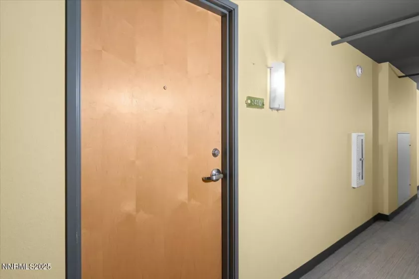 255 Sierra, Reno, Nevada 89501, 1 Bedroom Bedrooms, ,1 BathroomBathrooms,Residential,Residential,Sierra,250050820