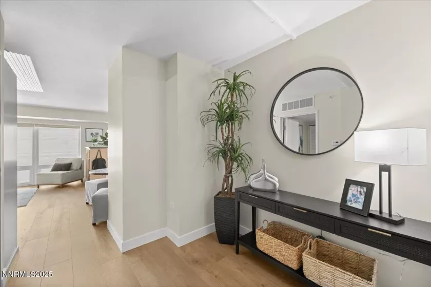 255 Sierra, Reno, Nevada 89501, 1 Bedroom Bedrooms, ,1 BathroomBathrooms,Residential,Residential,Sierra,250050820