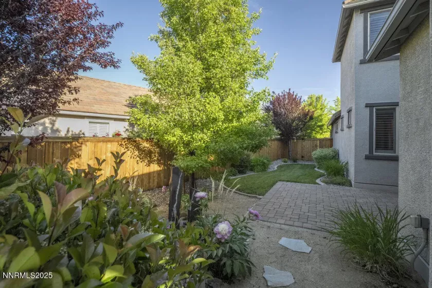 1385 Balfour, Reno, Nevada 89509, 3 Bedrooms Bedrooms, ,3 BathroomsBathrooms,Residential,Residential,Balfour,250050819