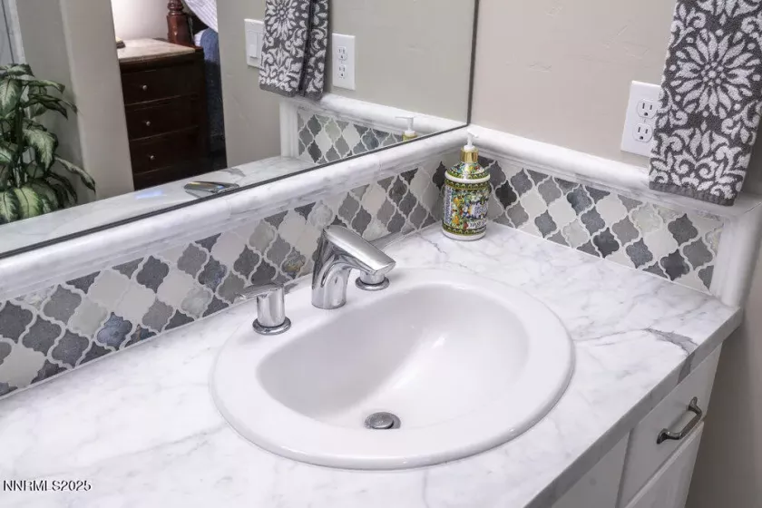 1385 Balfour, Reno, Nevada 89509, 3 Bedrooms Bedrooms, ,3 BathroomsBathrooms,Residential,Residential,Balfour,250050819