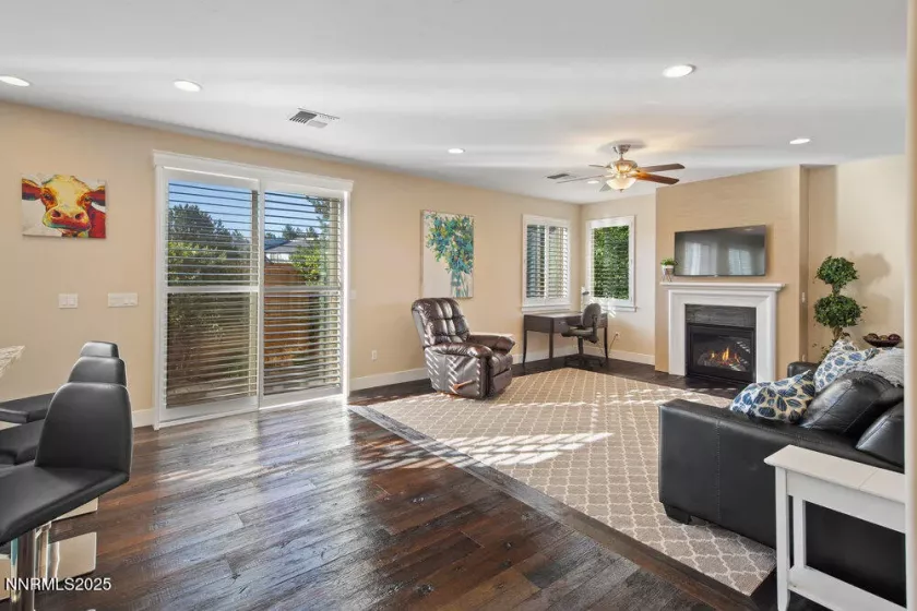 1385 Balfour, Reno, Nevada 89509, 3 Bedrooms Bedrooms, ,3 BathroomsBathrooms,Residential,Residential,Balfour,250050819