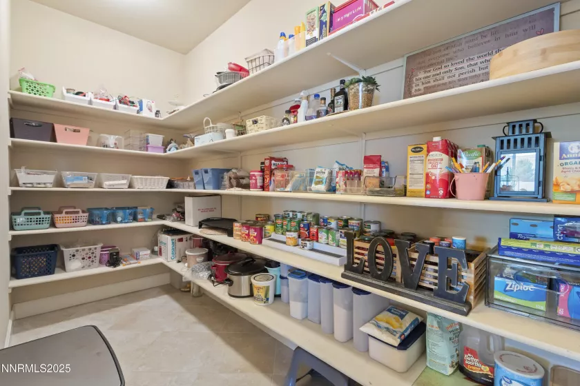 10460 Mott, Reno, Nevada 89521, 4 Bedrooms Bedrooms, ,4 BathroomsBathrooms,Residential,Residential,Mott,250050813