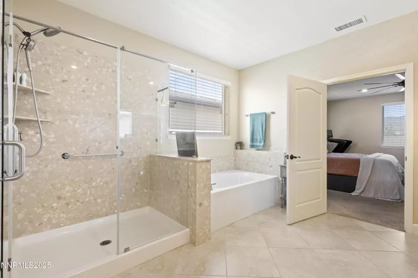 10460 Mott, Reno, Nevada 89521, 4 Bedrooms Bedrooms, ,4 BathroomsBathrooms,Residential,Residential,Mott,250050813