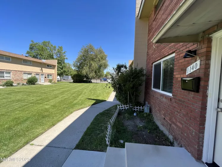 1140 Curry, Carson City, Nevada 89703, 2 Bedrooms Bedrooms, ,1 BathroomBathrooms,Residential,Residential,Curry,250050805