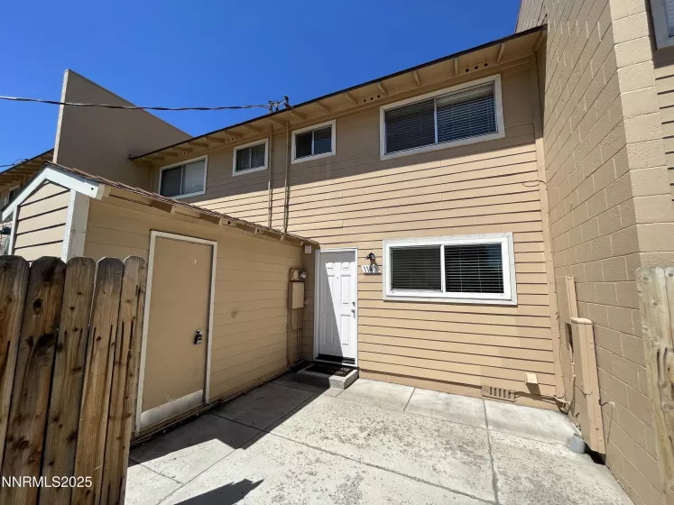 1140 Curry, Carson City, Nevada 89703, 2 Bedrooms Bedrooms, ,1 BathroomBathrooms,Residential,Residential,Curry,250050805
