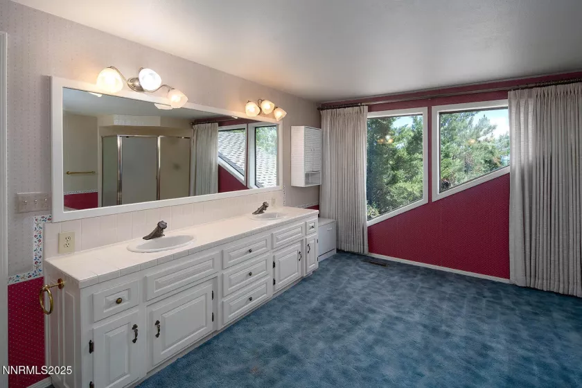 2330 Crows Nest, Reno, Nevada 89519, 4 Bedrooms Bedrooms, ,4 BathroomsBathrooms,Residential,Residential,Crows Nest,250050807