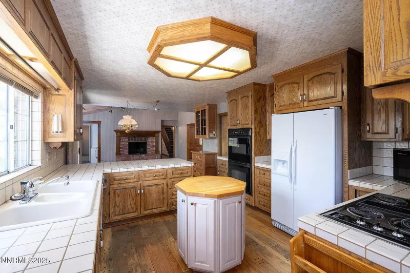 2330 Crows Nest, Reno, Nevada 89519, 4 Bedrooms Bedrooms, ,4 BathroomsBathrooms,Residential,Residential,Crows Nest,250050807