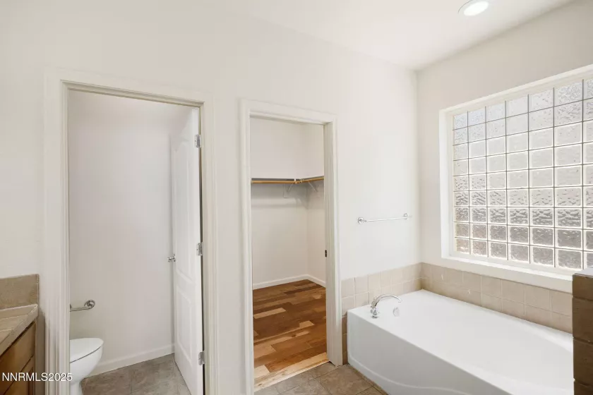 7145 Beacon, Reno, Nevada 89506, 4 Bedrooms Bedrooms, ,3 BathroomsBathrooms,Residential,Residential,Beacon,250050803
