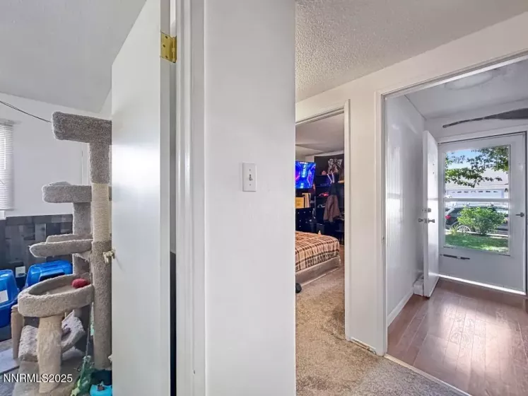 1714 Meadowvale, Sparks, Nevada 89431, 4 Bedrooms Bedrooms, ,2 BathroomsBathrooms,Residential,Residential,Meadowvale,250050490