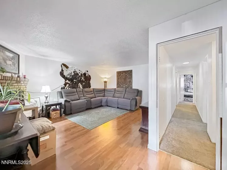 1714 Meadowvale, Sparks, Nevada 89431, 4 Bedrooms Bedrooms, ,2 BathroomsBathrooms,Residential,Residential,Meadowvale,250050490