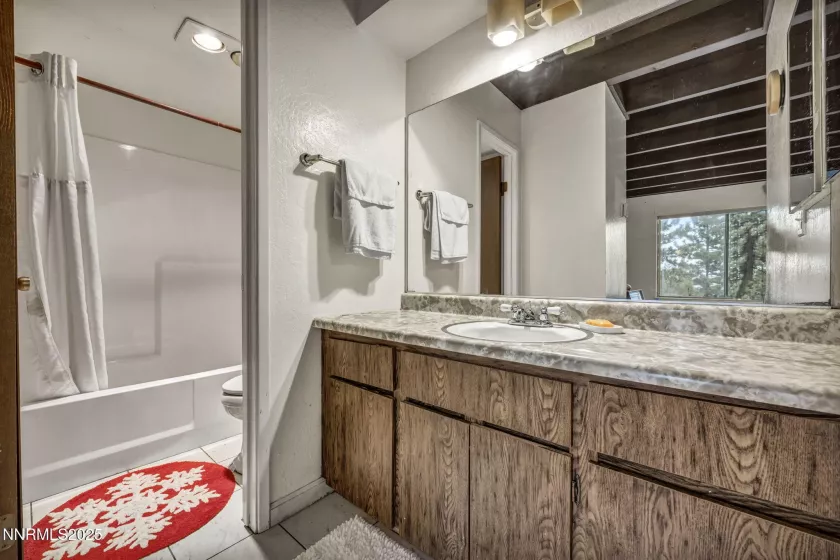 208 Clubhouse, Stateline, Nevada 89449, 2 Bedrooms Bedrooms, ,3 BathroomsBathrooms,Residential,Residential,Clubhouse,250050834